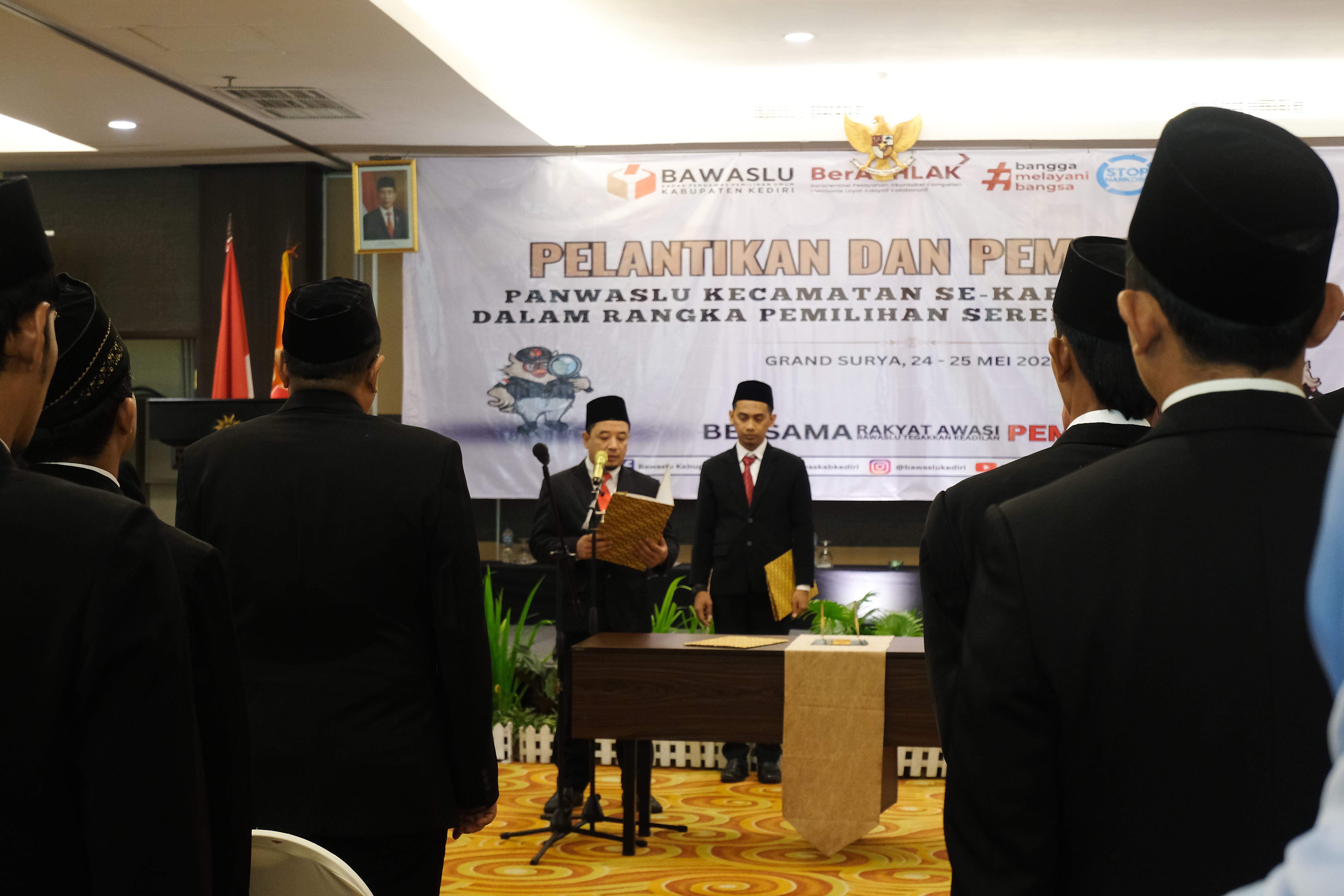 Pelantikan Panwaslu Kecamatan
