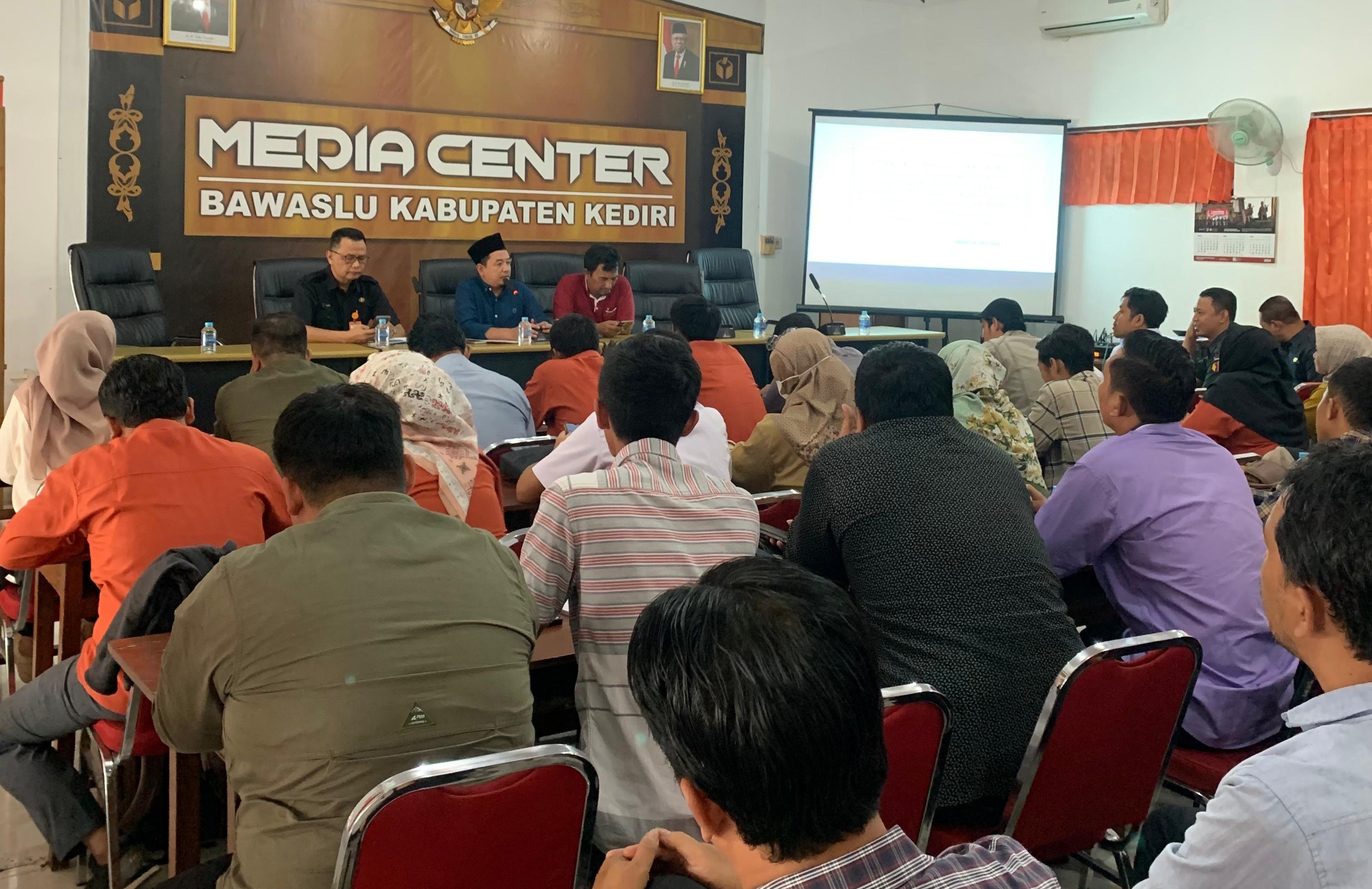 Rapat Persiapan Pengawasan Pembentukan Pantarlih