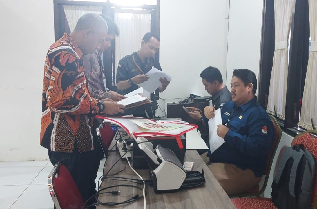 Pengawasan Pendaftaran Bakal Calon Bupati dan Wakil Bupati Kediri