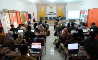 Pelatihan Penggunaan Rumah Data di Tingkat Panwaslucam