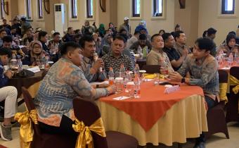 Siswo Budi saat sampaikan masukan